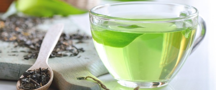Green Tea leaves and beverage